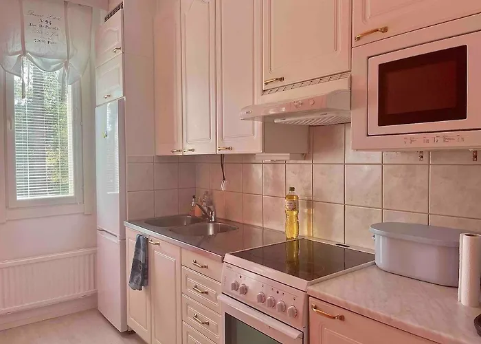 Great Outdoor Activities & Free Parking *