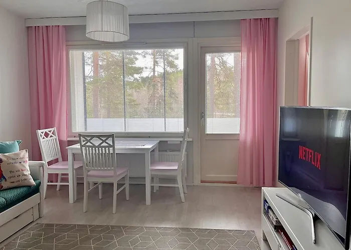 Next To A Trail & Free Parking